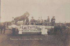 Smith & Grubb parade float