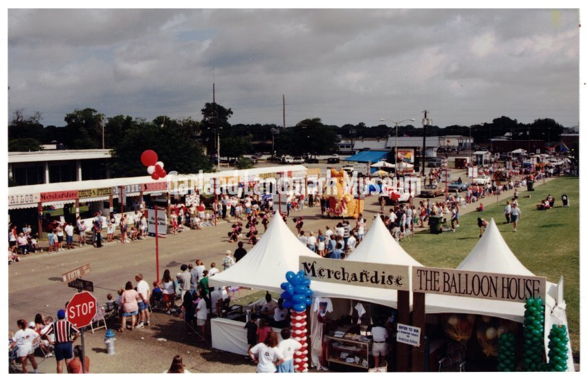 Star Spangled Fourth 1998 Parade - Balloon animal.