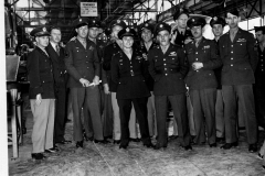 Southern Aircraft - Group of servicemen