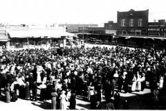Crowd, southeast corner of square