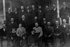 Reunion of Old Duck Creek settlers, identified on back