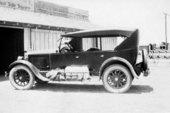 Roach Family car, on a trip