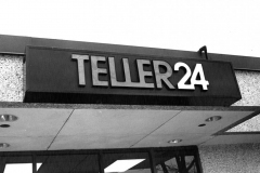 First National Bank, Teller Unit