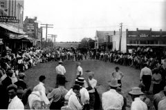 1913 Trade Days - 6th Street looking North