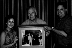 Jim Leavelle with the famous photo of the assassination of Kennedy assassin Lee Harvey Oswald.