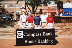 Soroptimist Galaxy Counseling Center -  Kids Fest 2005 Compass Bank Volunteers