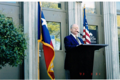 Mike Hayslip at Dedication of Texas Historical Association plaque March 31, 2003