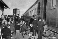 Children getting off the train at Wylie after their trip on the train.