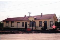 The moving of the Santa Fe Depot from Museum Plaza