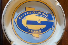 Ceramic Ashtray with Garland City logo 1970-1990.