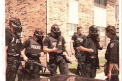 Garland Police Officers at apartment complex