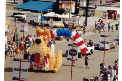 Star Spangled Fourth 1998 Parade - Balloon animal.