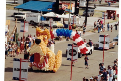 Star Spangled Fourth 1998 Parade - Balloon animal.
