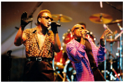Star Spangled Fourth 1998:  Two singers onstage - Kool and the Gang