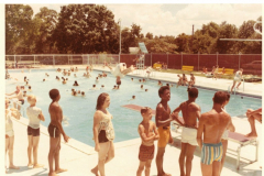 Diving and swimming at the Wynn public pool in Pecan Grove Park