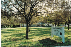 Parks Administration Building (McKnight home)