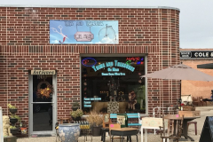 Trims and Treasures on Main, 613 Main St