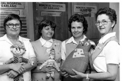 Auxiliary volunteers from Garland Memorial Hospital auxiliary in June 13, 1975.
