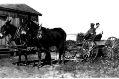 Owen & Viola Wynne with mule-powered wagon