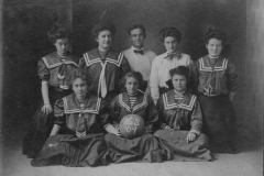 1908-09 GHS basketball team